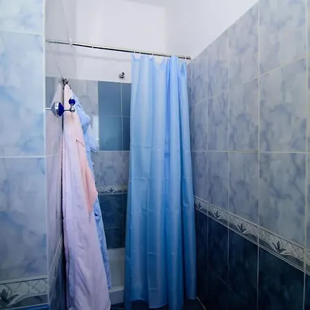 Sara * فلورا